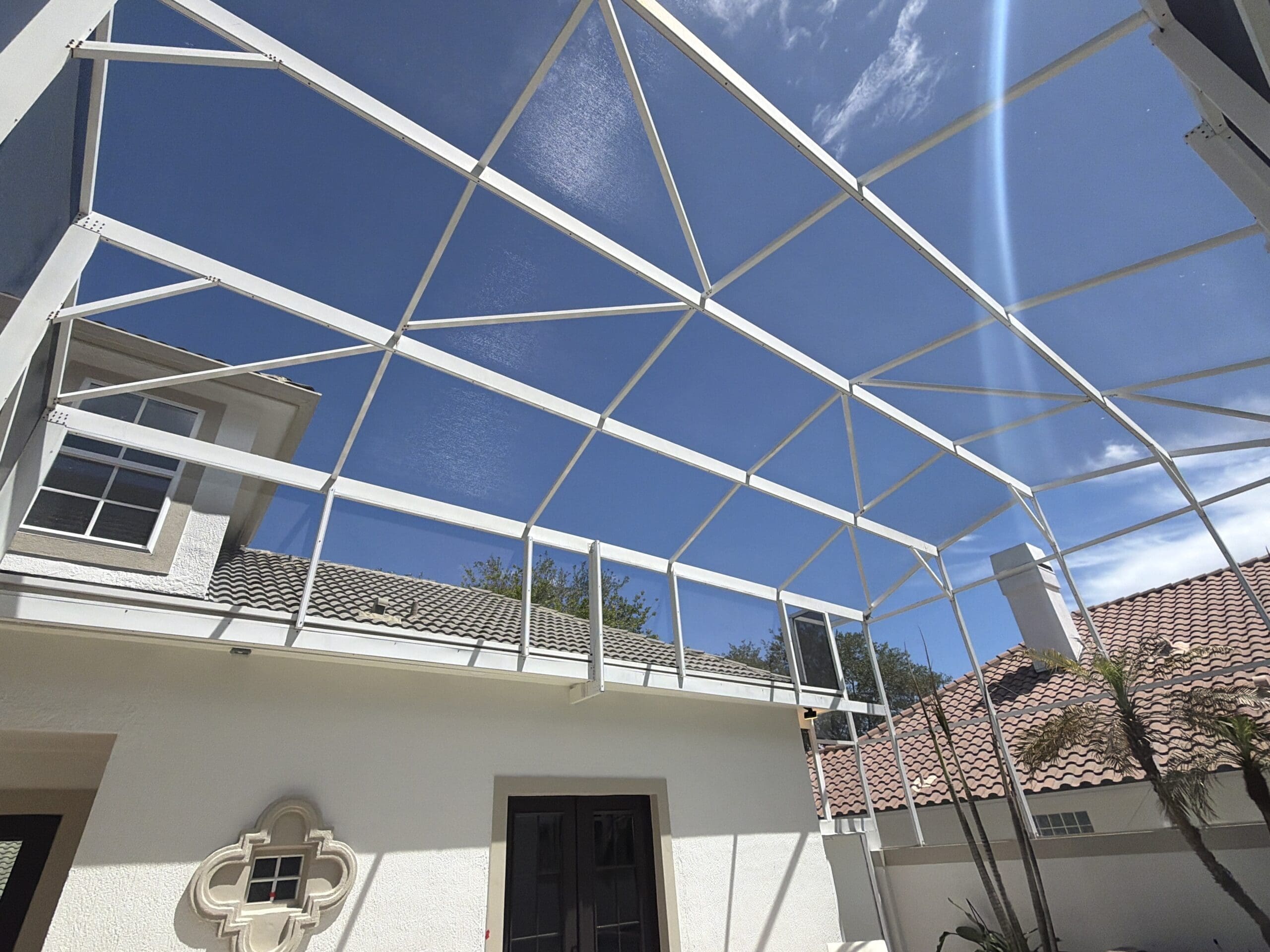 Pool deck and screen enclosure cleaning